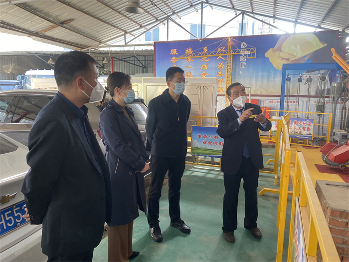 市建協(xié)領(lǐng)導(dǎo)一行參觀公司實(shí)訓(xùn)基地 (3).JPG